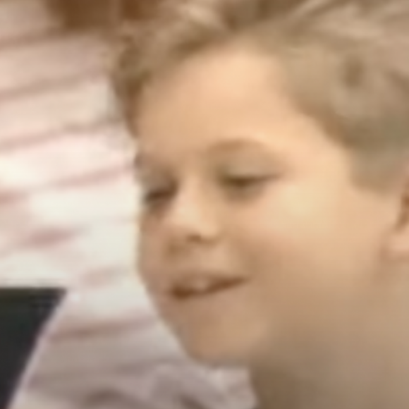 Modelo-mirim em comercial de 1993 se tornou potência mundial anos depois