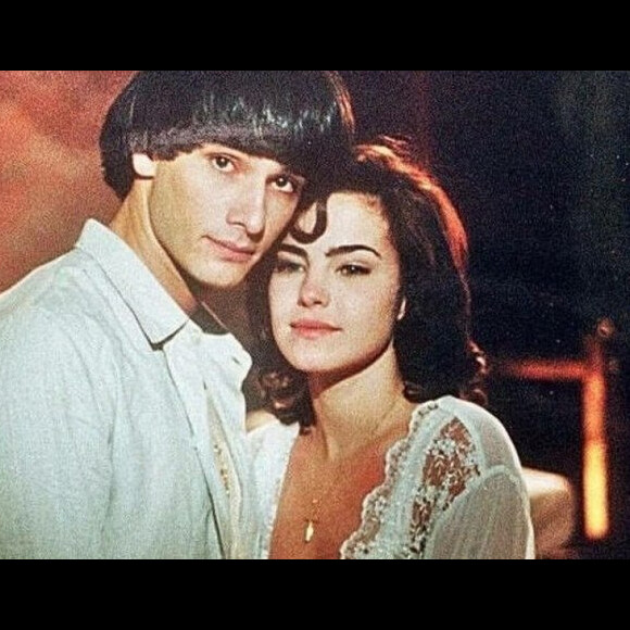 Internautas internacionais descobriram 'Hilda Furacão' após atriz falar sobre beijo de Rodrigo Santoro, que participou da novela
