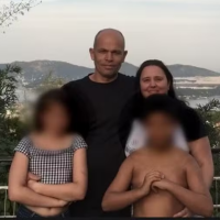 Fotos da família morta por adolescente de 16 anos viralizam e chocam web: tudo o que se sabe sobre o crime bizarro!