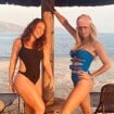 Paolla Oliveira valoriza corpão em maiô preto vazado na praia com Nanda Costa, mas 'gafe' com atriz rouba a cena: 'Avisa ela...'
