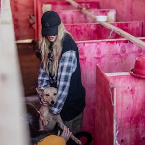 Luísa Sonza ajudou a resgatar animais no Rio Grande do Sul