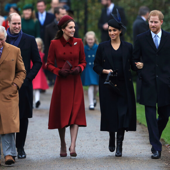 Uma teoria indicando que Príncipe Harry seria apaixonado por Kate Middleton está viralizando nas redes sociais