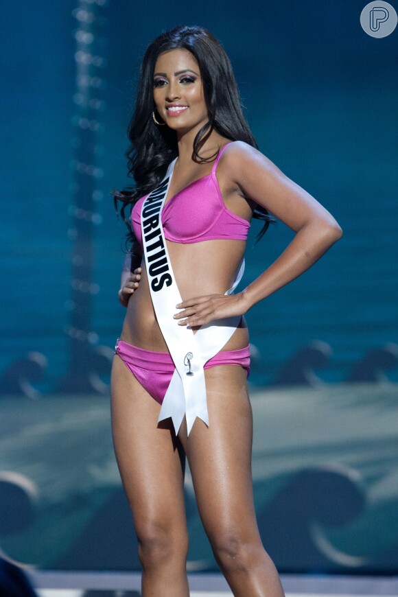 Miss Pallavi Gungaram representa as Ilhas Mauritius
