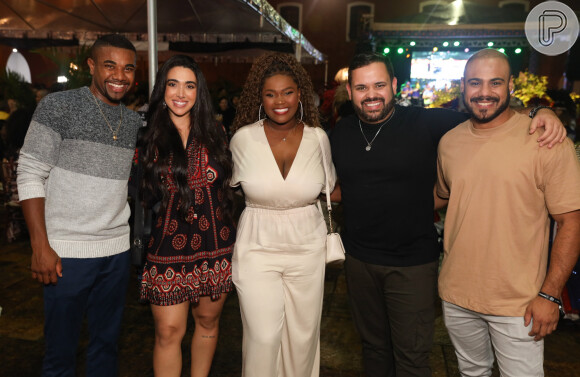 Davi Brito e outros ex-participantes do 'BBB 24' foram ao jantar do São João da Thay