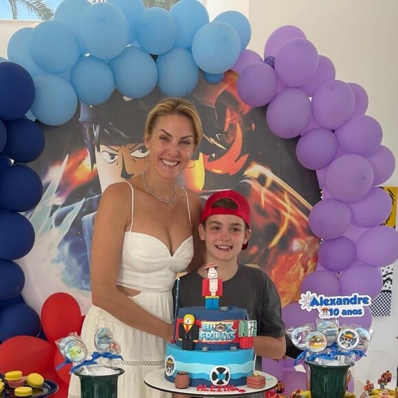 Filho de Alexandre Correa e Ana Hickmann, Alezinho está com 10 anos de idade