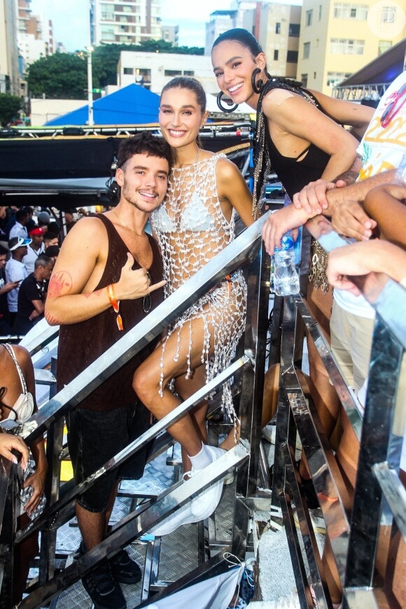 Foi Bruna Marquezine quem apresentou João Lucas, marido de Sasha Meneghel, para a estilista