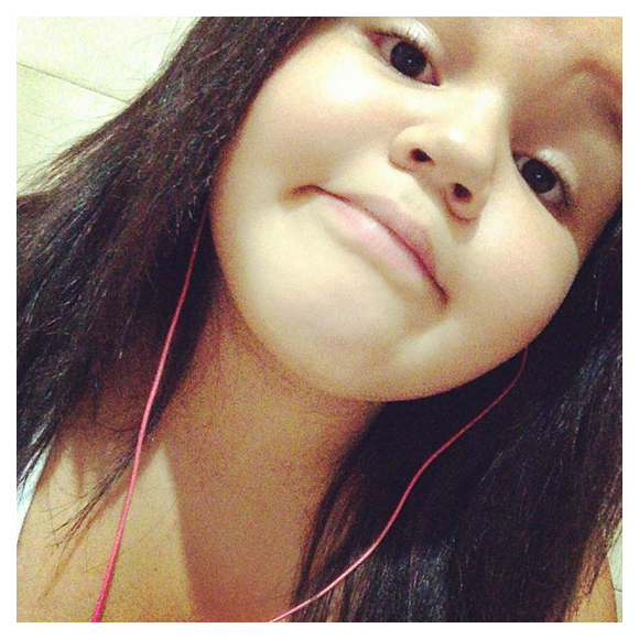 Aysha Benelli também contou na entrevista que algumas situações de sua adolescência a fizeram querer mudar