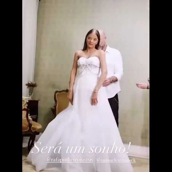 Vestido de 15 anos de Rafaella Justus será obra do conceituado Samuel Cirnansck. Ele foi o responsável pelo vestido de noiva de Ana Paula Siebert, no casamento com Roberto Justus