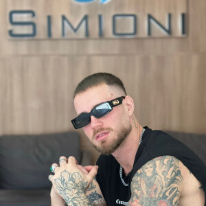 Yuri Bonotto ainda revelou que, nos bastidores do SBT, muito se comentava sobre um 'clima estranho' entre Eliana e Patrícia Abravanel