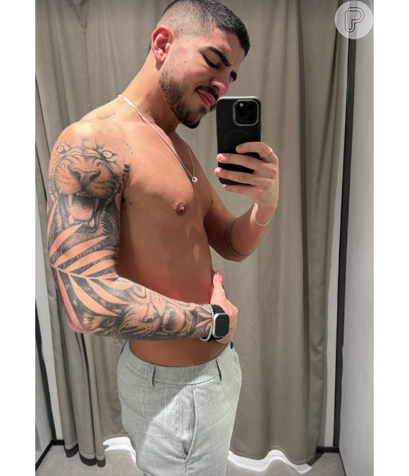 Filipe Beloni mostra seu dia a dia nas redes sociais e faz sucesso com corpão definido em fotos sem camisa