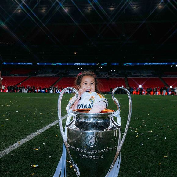 Éder Militão é pai de Cecília, fruto da relação com Karoline Lima