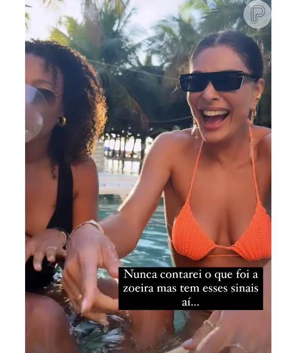 Juliana Paes também se divertiu com Sheron Menezzes e amigas em uma piscina e compartilhou stories divertidos