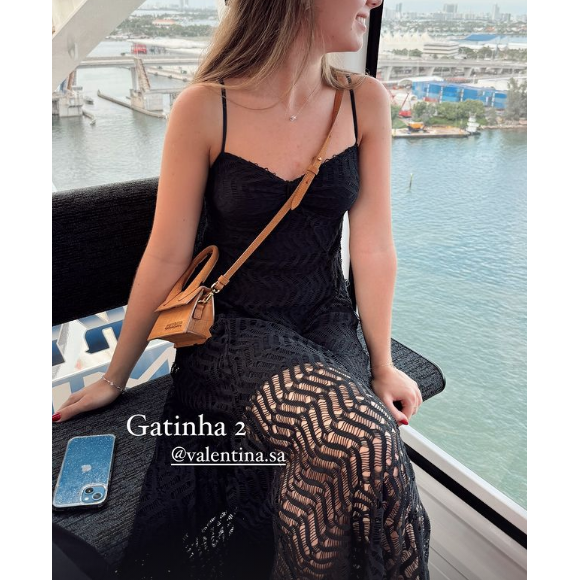 Quem também esteve presente no passeio luxuoso foi Valentina Siebert, prima de Rafa Justus que ganhou o apelido de 'irmã gêmea' pela jovem