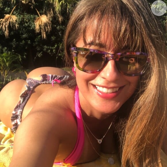 Ana Paula Leme tem mais de 175 mil seguidores no Instagram e faz sucesso com suas fotos ousadas