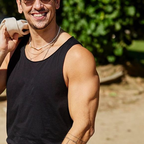 João Vicente saiu em defesa de Rafa Kalimann após uma alfinetada do ator Milhem Cortaz