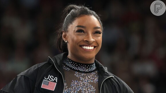 Simone Biles estava em Tóquio, na mesma equipe de MyKayla Skinner, mas desistiu de competir