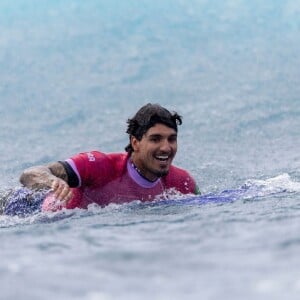 Gabriel Medina se classificou para as quartas de final do surfe nas Olimpíadas de Paris 2024