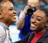 Simone Biles é fã declarada de Rebeca Andrade; internautas suspeitam de relação amistosa das atletas