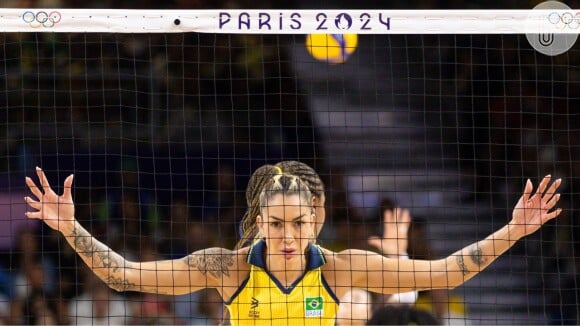 Thaísa Daher é titular da seleção feminina de vôlei nas Olimpíadas de Paris 2024