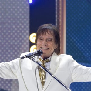 Roberto Carlos pode apresentar seu especial na Globo ao vivo do Maracanã no fim de 2024