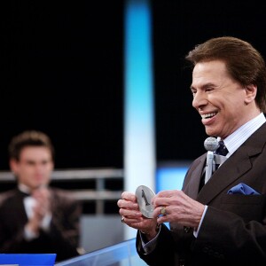 Silvio Santos, conhecido como o "rei da televisão", foi o fundador do SBT