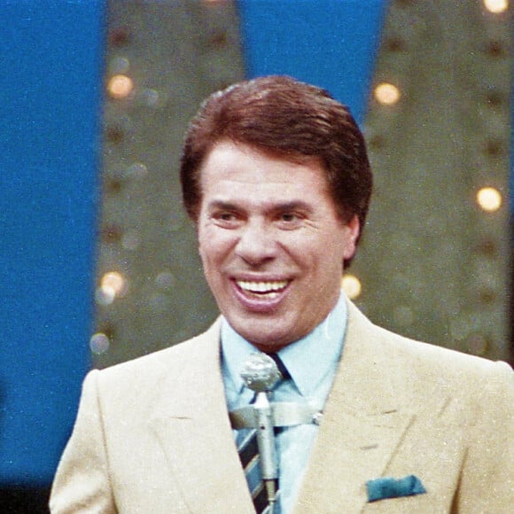 Silvio Santos foi pessoalmente à sede da Globo ao lado de Gugu, para comunicar à vênus platinada que o apresentador iria romper o contrato recém-assinado