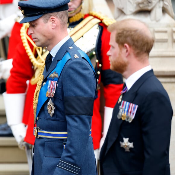 Parece que William se afastou de Harry desde que o irmão largou as obrigações dos títulos reais.