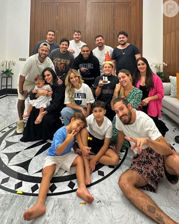 Davi Lucca comemorou a chegada dos seus 13 anos ao lado de amigos de Neymar