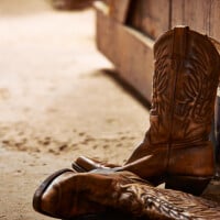 4 botas ainda mais excêntricas que a pata de cavalo de Luisa Sonza