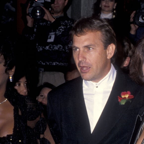 Filme 'O Guarda-Costa' se tornou um clássico do cinema com Whitney Houston e Kevin Costner