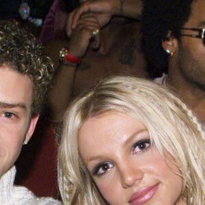 Justin Timberlake namorou com Britney Spears de 1999 até 2002