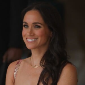 Será que a biografia de Meghan Markle vem por aí?