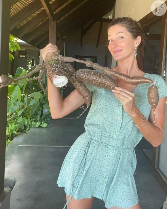 Para manter seu corpo definido, Gisele Bündchen segue uma alimentação balanceada e rica em vegetais, legumes e verduras