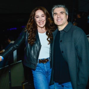 Claudia Raia e Jarbas Homem de Mello foram ao show de Bruno Mars em SP