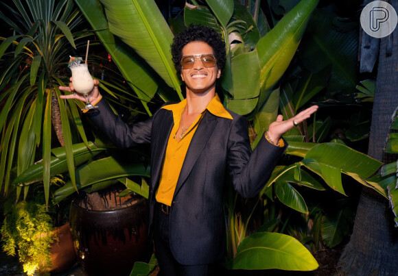 Bruno Mars está solteiro