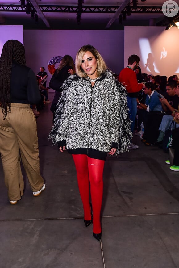 Wanessa assistiu ao desfile de Walério Araújo na SPFW