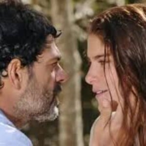 Na novela 'Alma Gêmea', Rafael e Serena vão se casar no riacho, em meio a natureza.