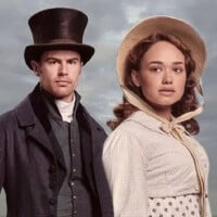 Enquanto a 4ª temporada de 'Bridgerton' não vem, este romance britânico no Globoplay vai fazer você segurar a ansiedade