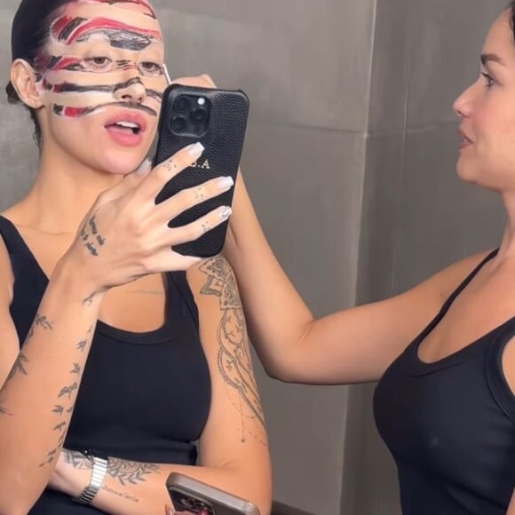 Bianca Andrade ficou bem diferente com maquiagem perturbadora feita por Juliette para o Halloween