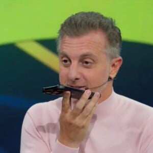 Luciano Huck afirmou que teme que algo de ruim tenha acontecido