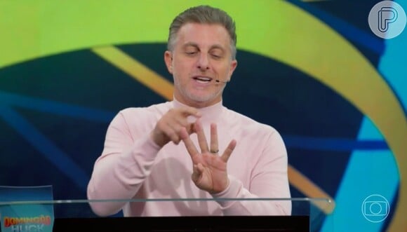 Luciano Huck explicou que seu telefone só toca quando ligam Angélica ou os filhos