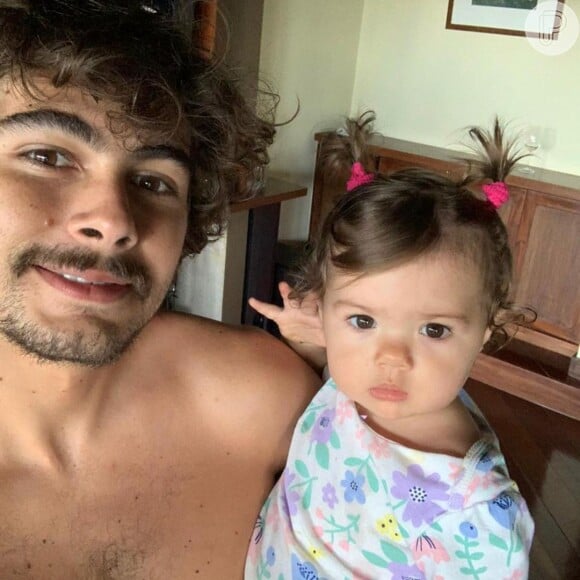 Tatá Werneck e Rafael Vitti são pais de Clara Maria