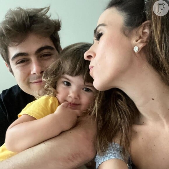 Tatá Werneck mostrou fotos da família que construiu com Rafael Vitti