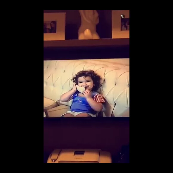 Essa super famosa da atualidade ficou conhecida ainda criança por uma personagem que transformou sua vida na novela "Mulheres Apaixonadas", quando tinha 7 anos de idade.