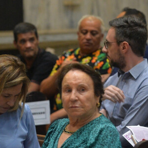 Mãe de Gugu Liberato afirmou que o filho recebeu diagnóstico de aneurisma cerebral