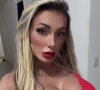 Andressa Urach contou, em suas redes sociais, ter se envolvido em uma discussão durante um voo