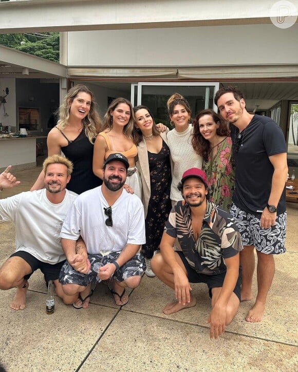 Sandy, Paulinho Vilhena, Fernanda Paes Leme e outros artistas que atuaram em 'Sandy e Junior' se reencontraram neste fim de semana