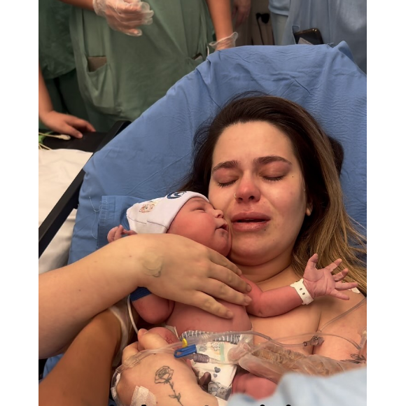 Viih Tube e Eliezer estão vivendo momentos delicados com a internação do filho Ravi, de menos de 1 mês