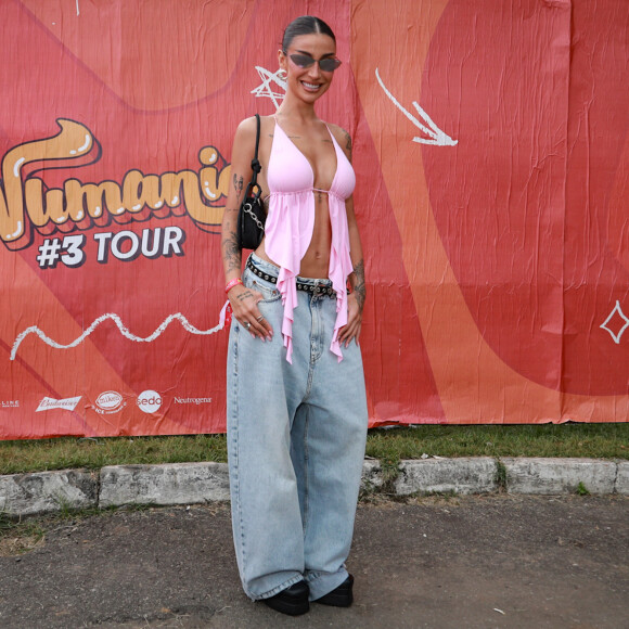 Dentre os famosos que marcaram presença na festa, está a influenciadora Bianca Andrade.
