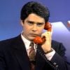 Certa vez, William Bonner usou um telefone vermelho para falar com o repórter Carlos Dornelles, em Israel, durante a Guerra do Golfo, em 1991